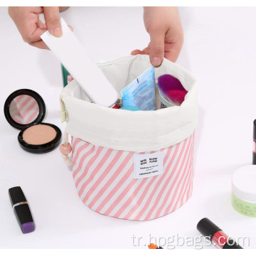 Kadınlar için kozmetik çanta çizim makyaj torbası